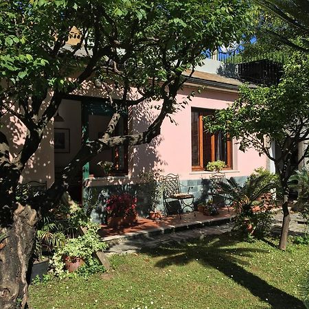 Casa Tra Il Verde E Il Blu Genoa Bagian luar foto