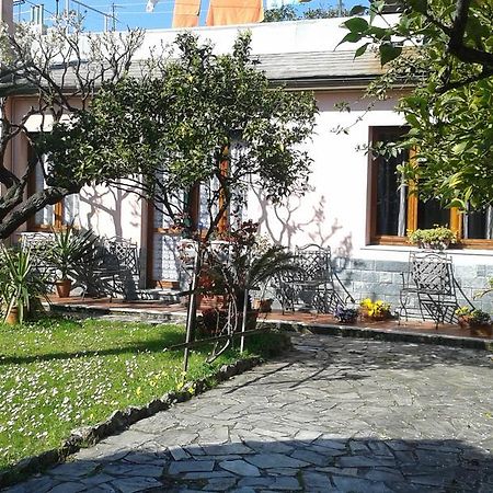 Casa Tra Il Verde E Il Blu Genoa Bagian luar foto