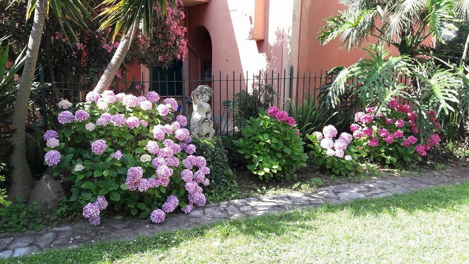 Casa Tra Il Verde E Il Blu Genoa Bagian luar foto